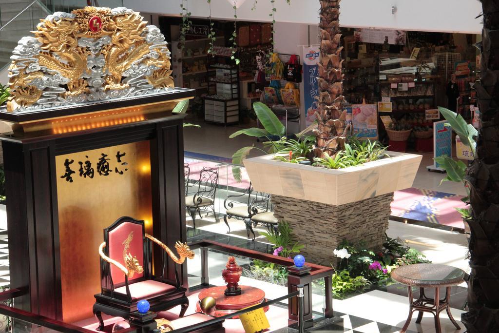 Okinawa Kariyushi Beach Resort Ocean Spa Onna Exteriör bild