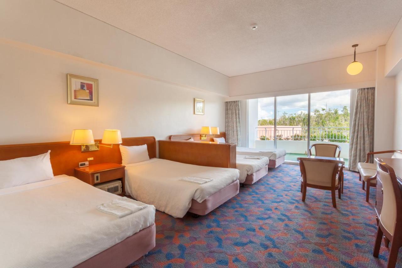 Okinawa Kariyushi Beach Resort Ocean Spa Onna Exteriör bild