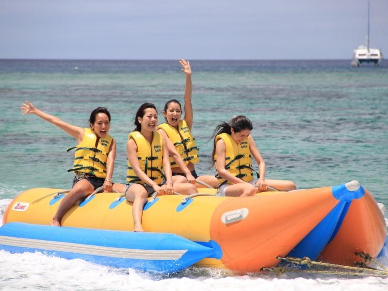 Okinawa Kariyushi Beach Resort Ocean Spa Onna Exteriör bild